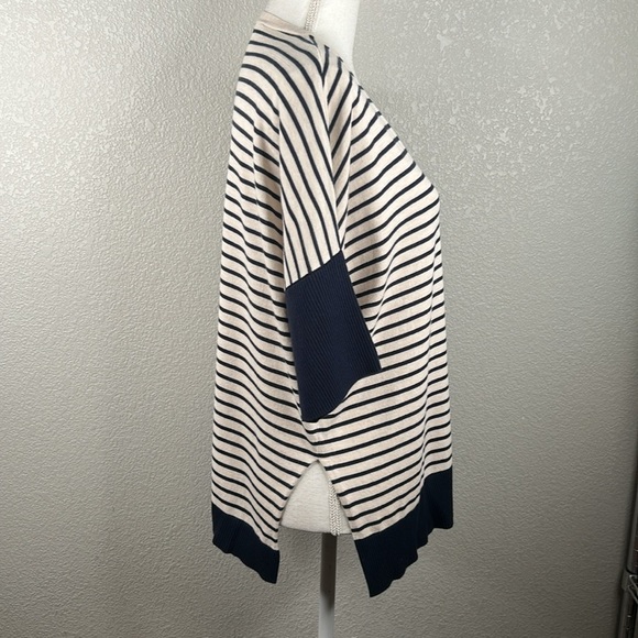 Weekend Max Mara Oversized Cream & Navy Blue Stripe Knit V-neck Sweater Size XS - Picture 4 of 7